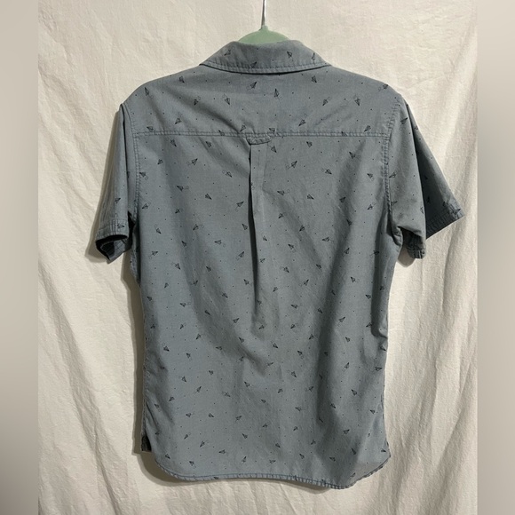 Mens Small Free Planet Paper Airplane Button Up - Picture 3 of 4